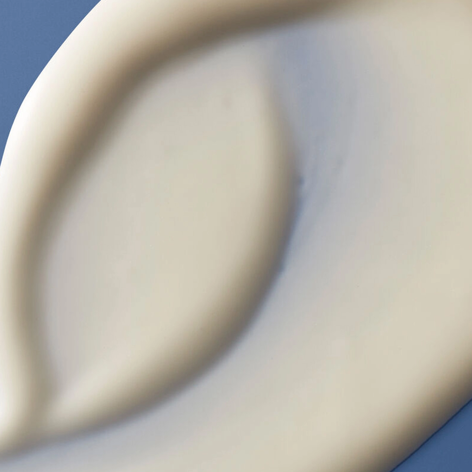 Clé de Peau Beauté Protective Fortifying Emulsion 1 oz/30 mL Hydrating Lightweight Moisturizer - Image 7