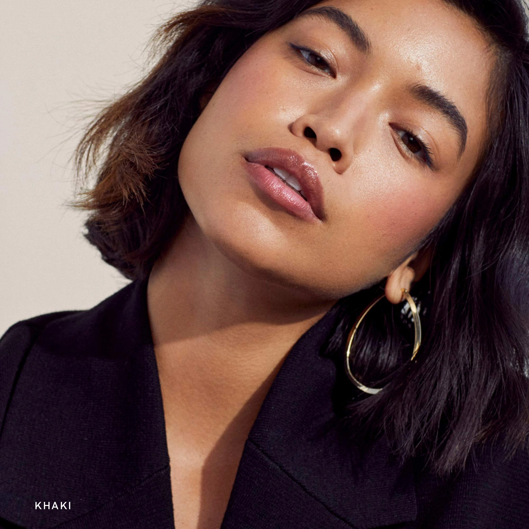 MERIT The Minimalist Perfecting Complexion Foundation and Concealer Stick - Khaki, Vegan, Natural Finish - Image 3