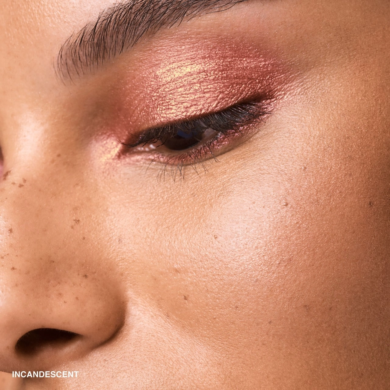 Bobbi Brown Long-Wear Waterproof Cream Eyeshadow Stick - Incandescent Gold with Pink Flip - Image 6