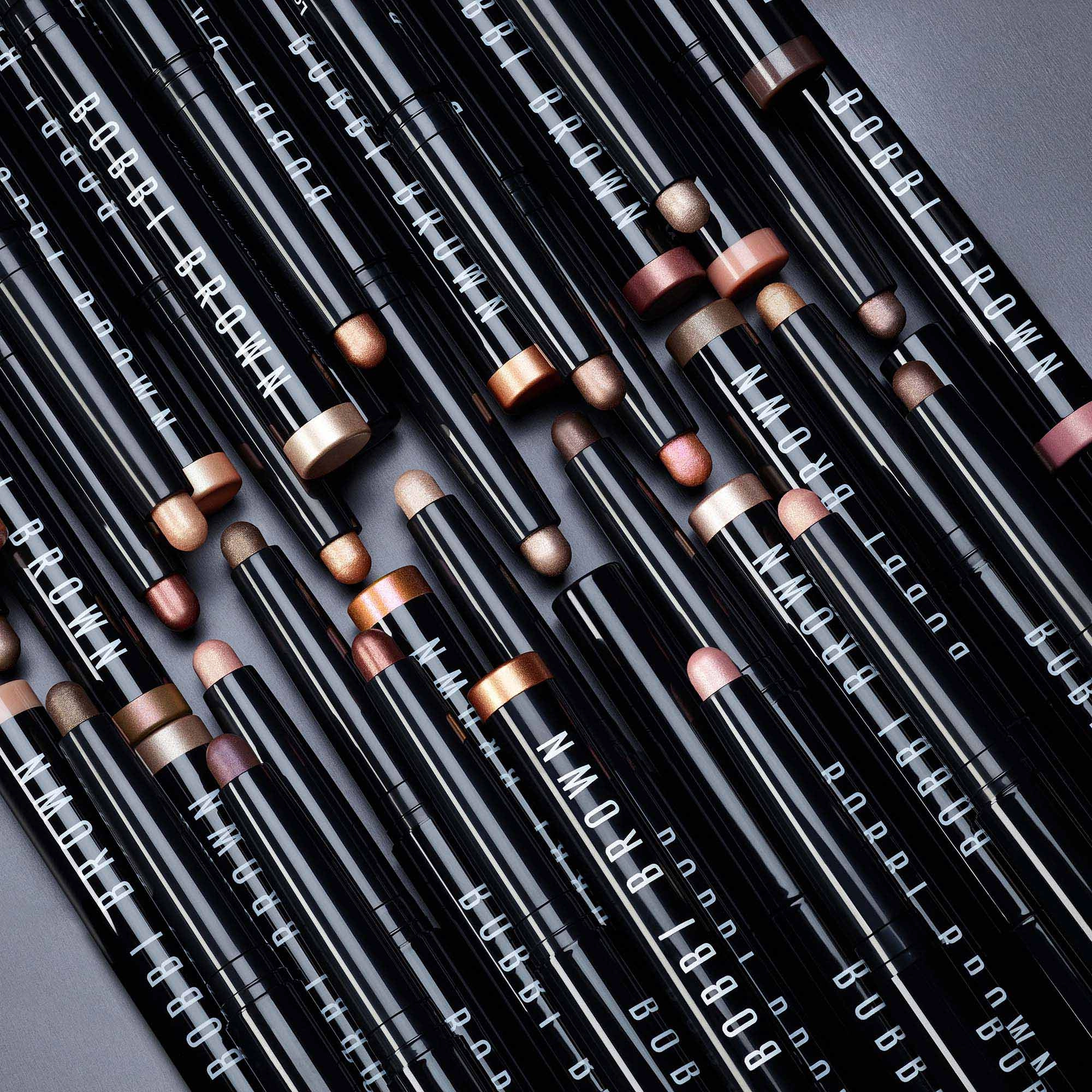 Bobbi Brown Mini Long-Wear Cream Eyeshadow Stick Color: Golden Pink - Image 6