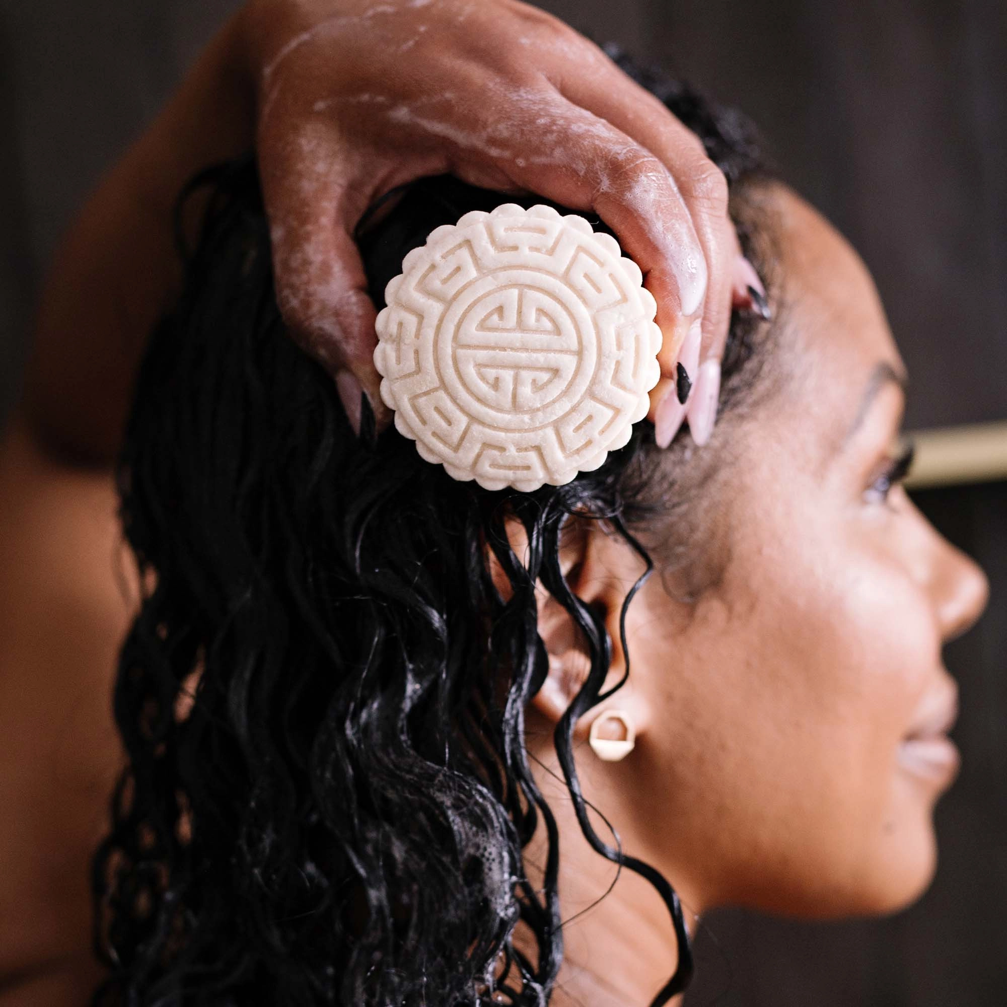 Viori Hair Shampoo & Conditioner Bar Set with Bamboo Holder Set Type: Terrace Garden - Image 9
