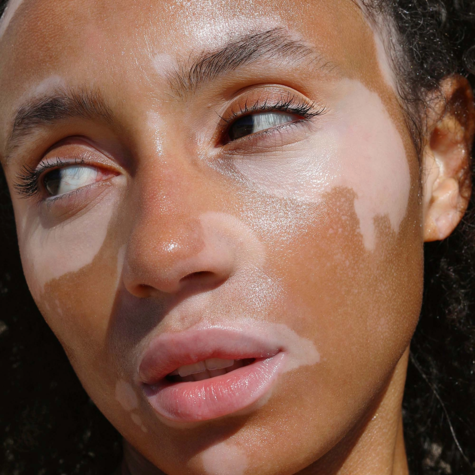 REFY Glow and Sculpt Face Serum Primer with Niacinamide - 1.4 oz / 40 mL Vegan Radiant Finish - Image 5