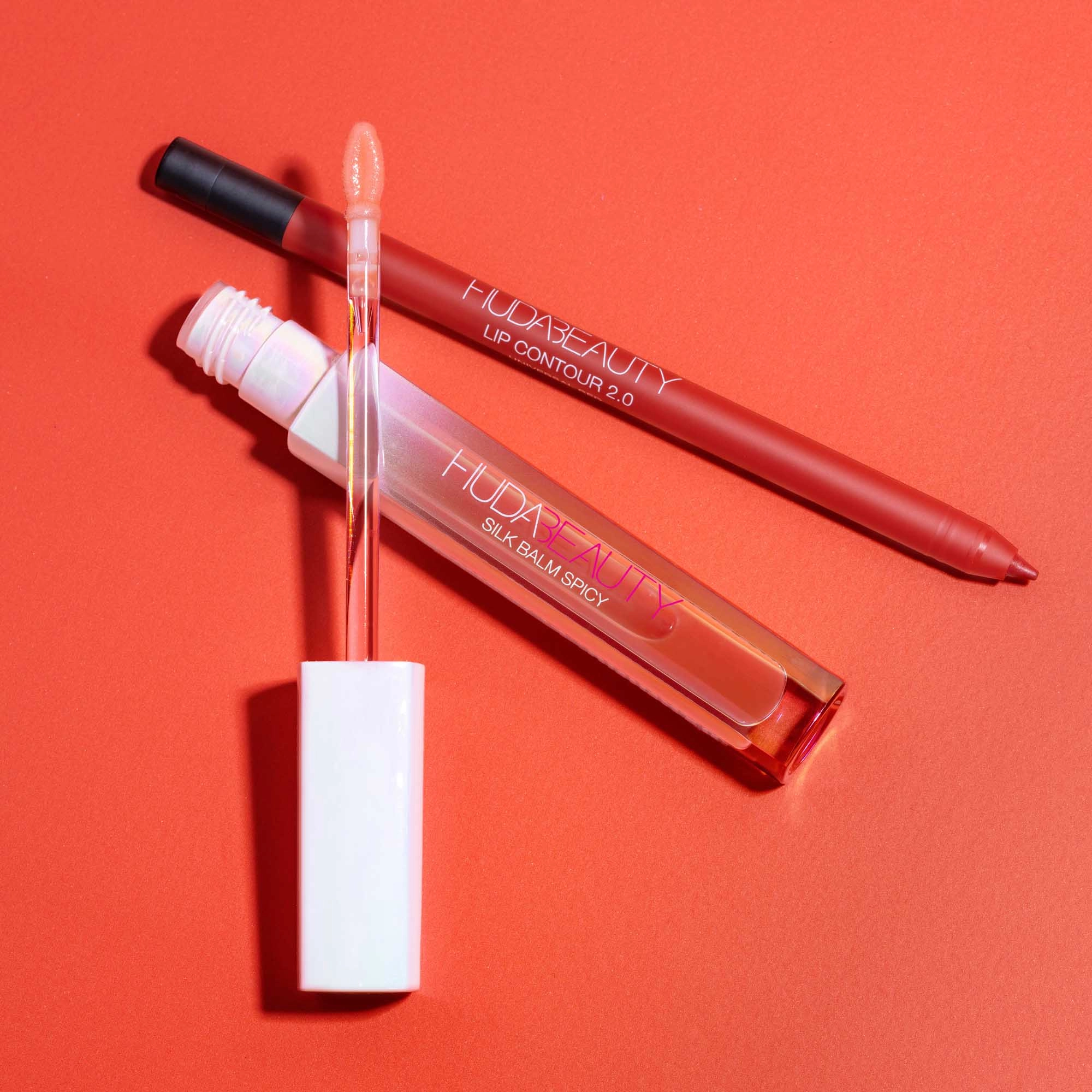 HUDA BEAUTY Silk Balm Spicy Thermo-Plumping Lip Balm - Color: Fuego - Image 6