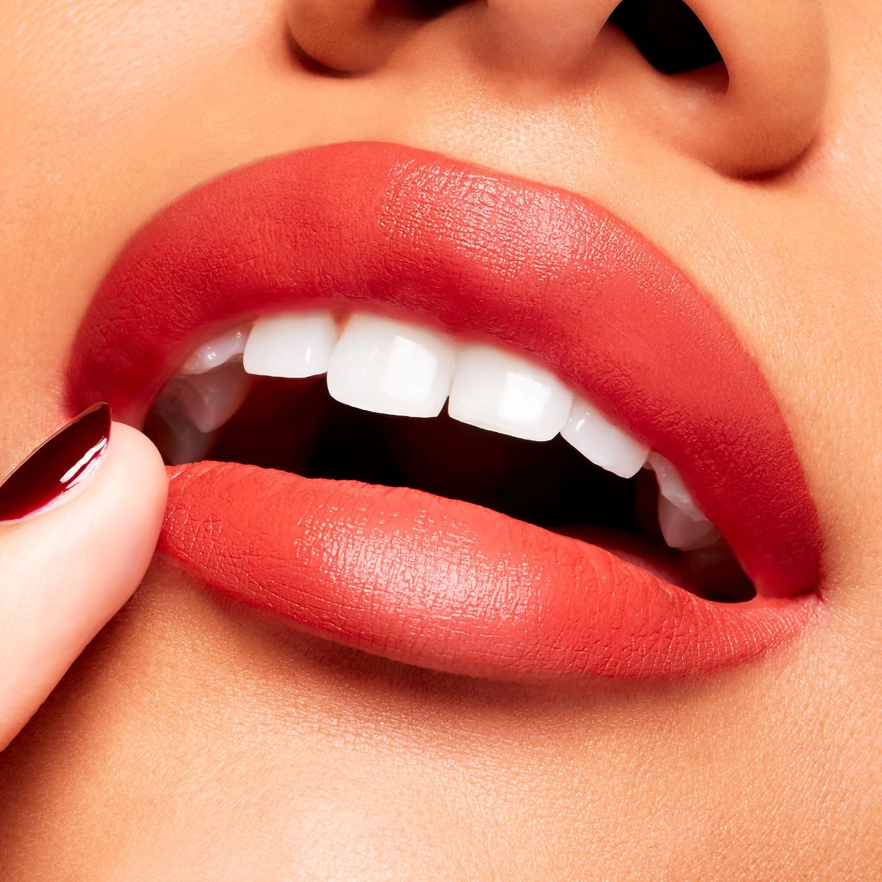 MAC Cosmetics Powder Kiss Velvet Blur Slim Stick Lipstick Color: Devoted to Chili - Warm Brick Red - Image 4