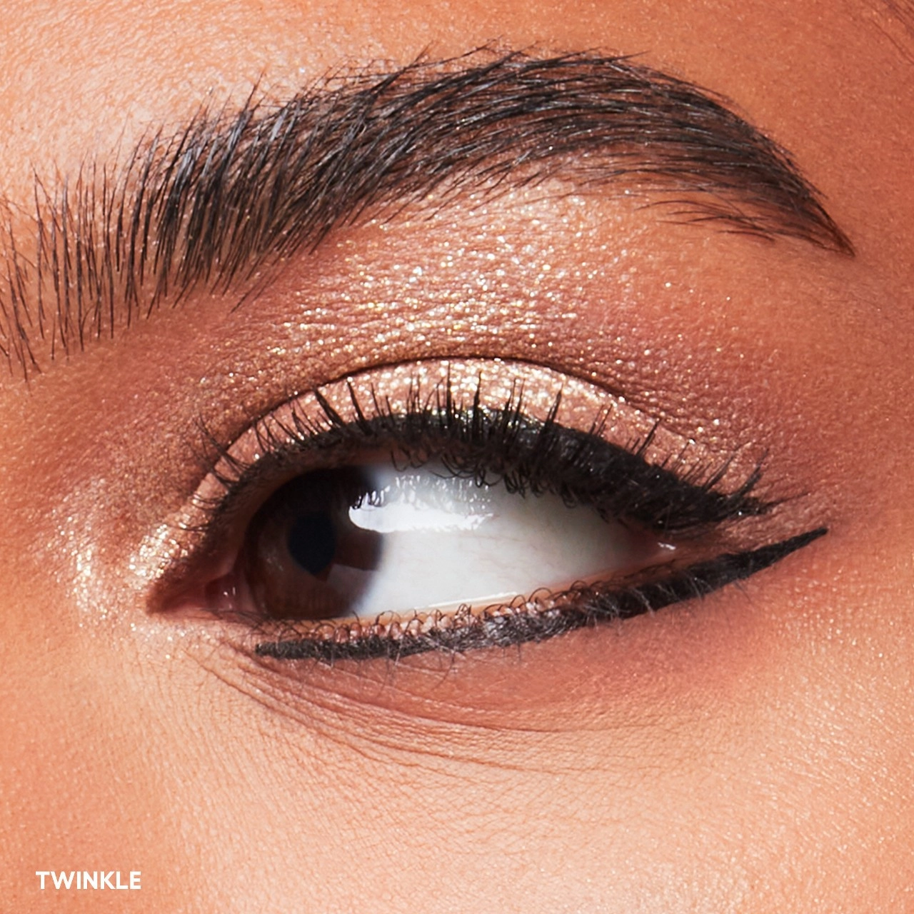 GXVE BY GWEN STEFANI Eye See In Sparkle Clean Multi-Dimensional Glitter Eyeshadow - Twinkle - Image 3