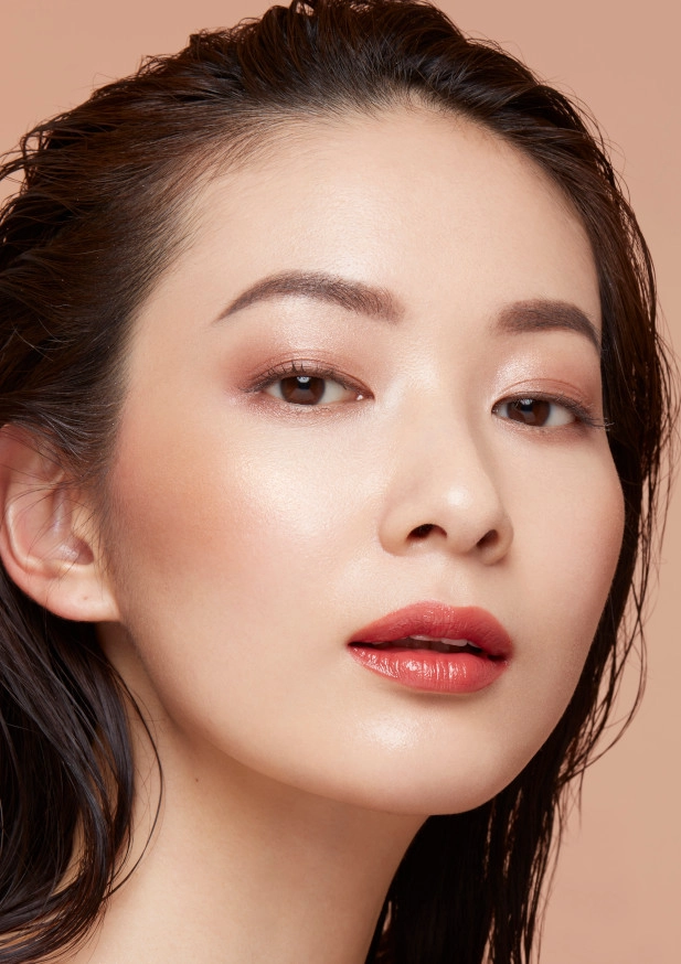 Clé de Peau Beauté Luminizing Face Enhancer Color 22 - Shooting Stars - Chocolate Opal - Image 5