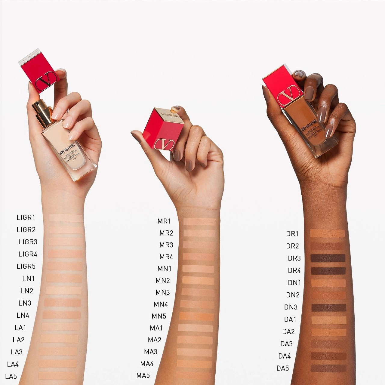 Valentino Very Valentino 24 Hour Long Wear Liquid Foundation Color: MR1 - Medium Rosa 1 (Cool) - Image 5