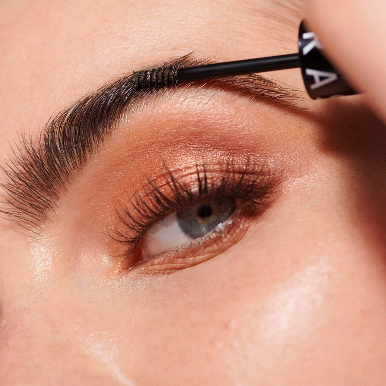 SEPHORA COLLECTION Tinted Volumizing Eyebrow Gel - 12 Granite Brown - Image 5