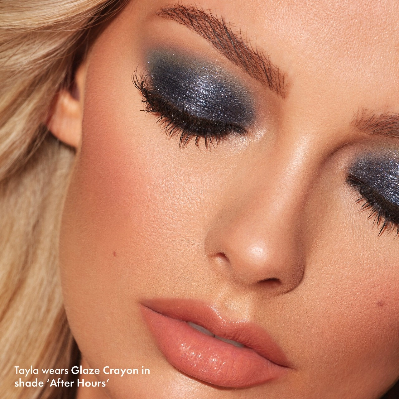 Iconic London Glaze Dual Ended Eyeshadow Crayon - After Hours Midnight Blue - Image 3