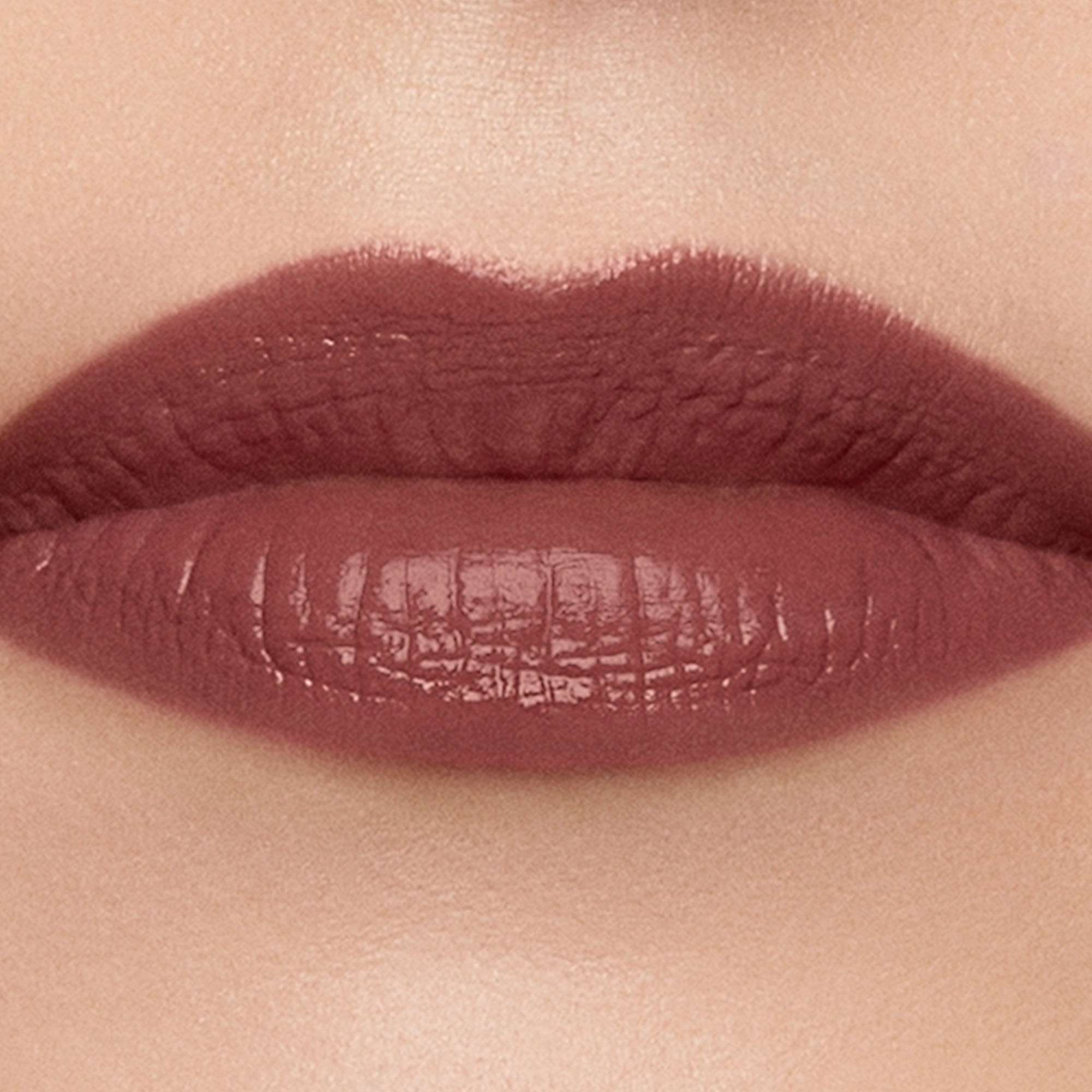 Hourglass Unlocked™ Satin Crème Lipstick in Dahlia 318 - Rosewood Vegan Stick Formula - Image 8