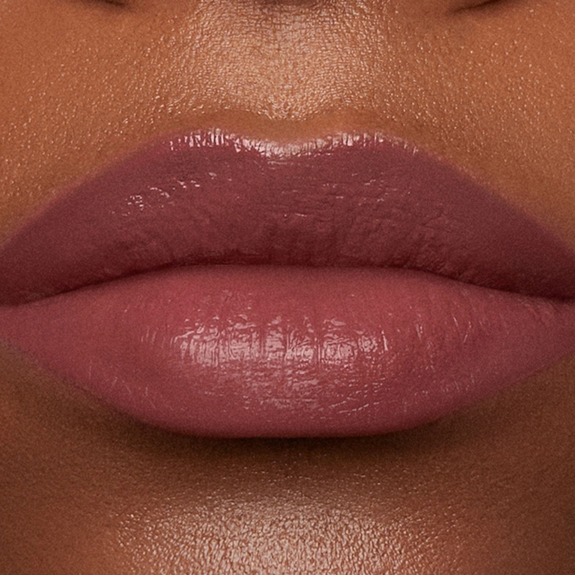 Hourglass Unlocked™ Satin Crème Lipstick in Tropic 332 - Rose Mauve Vegan Stick Formula - Image 6