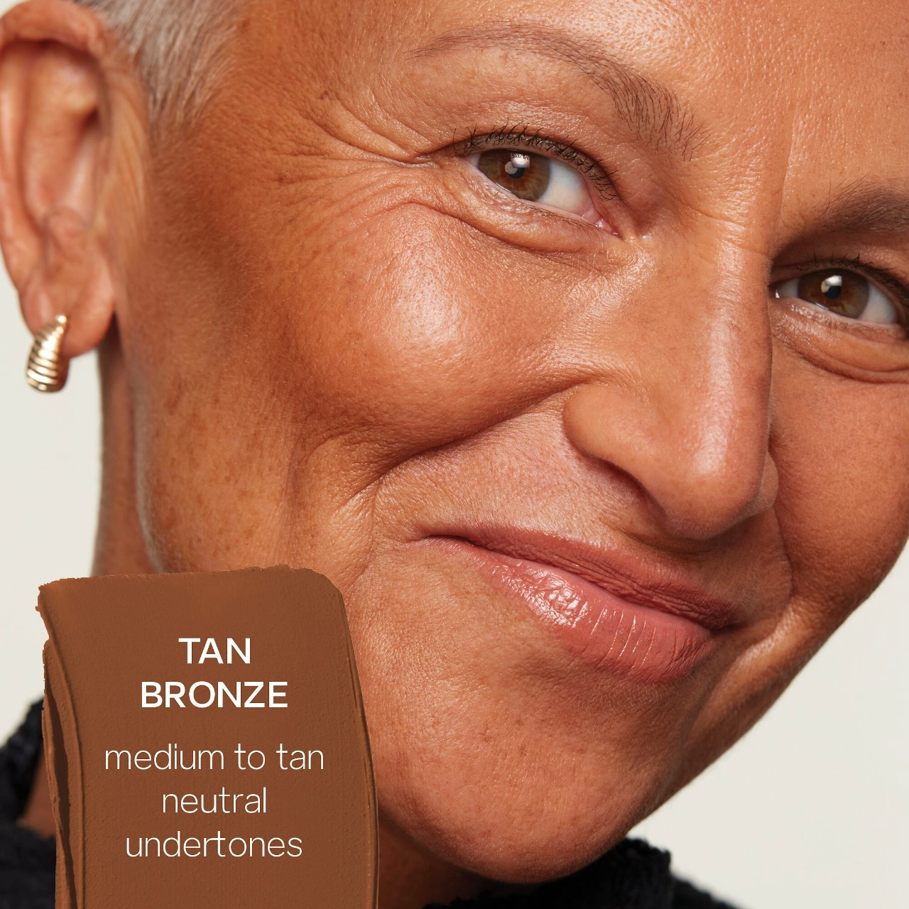 Saie Sun Melt Natural Cream Bronzer Color: Tan Bronze - Image 2
