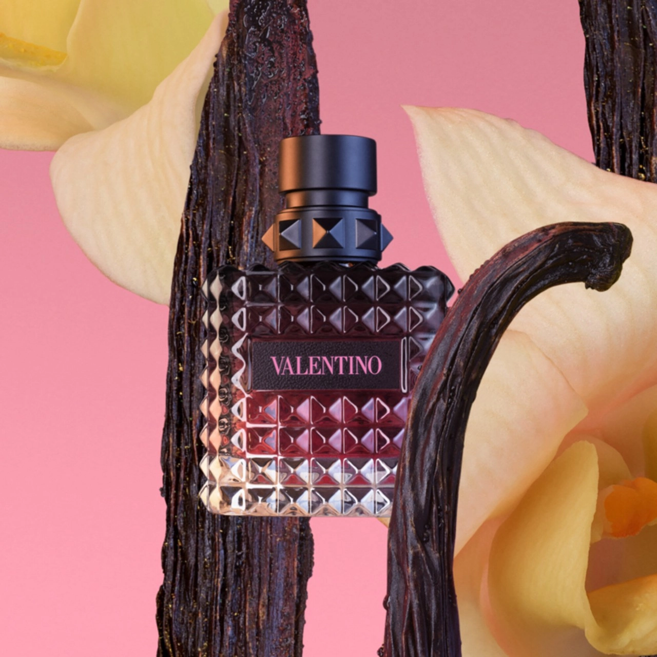 Valentino Donna Born In Roma Intense Eau de Parfum 1 oz / 30 mL - Image 5