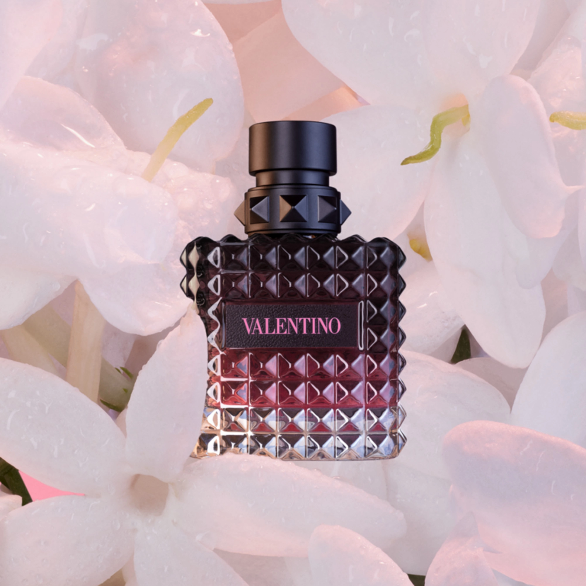 Valentino Donna Born In Roma Intense Eau de Parfum 1 oz / 30 mL - Image 6