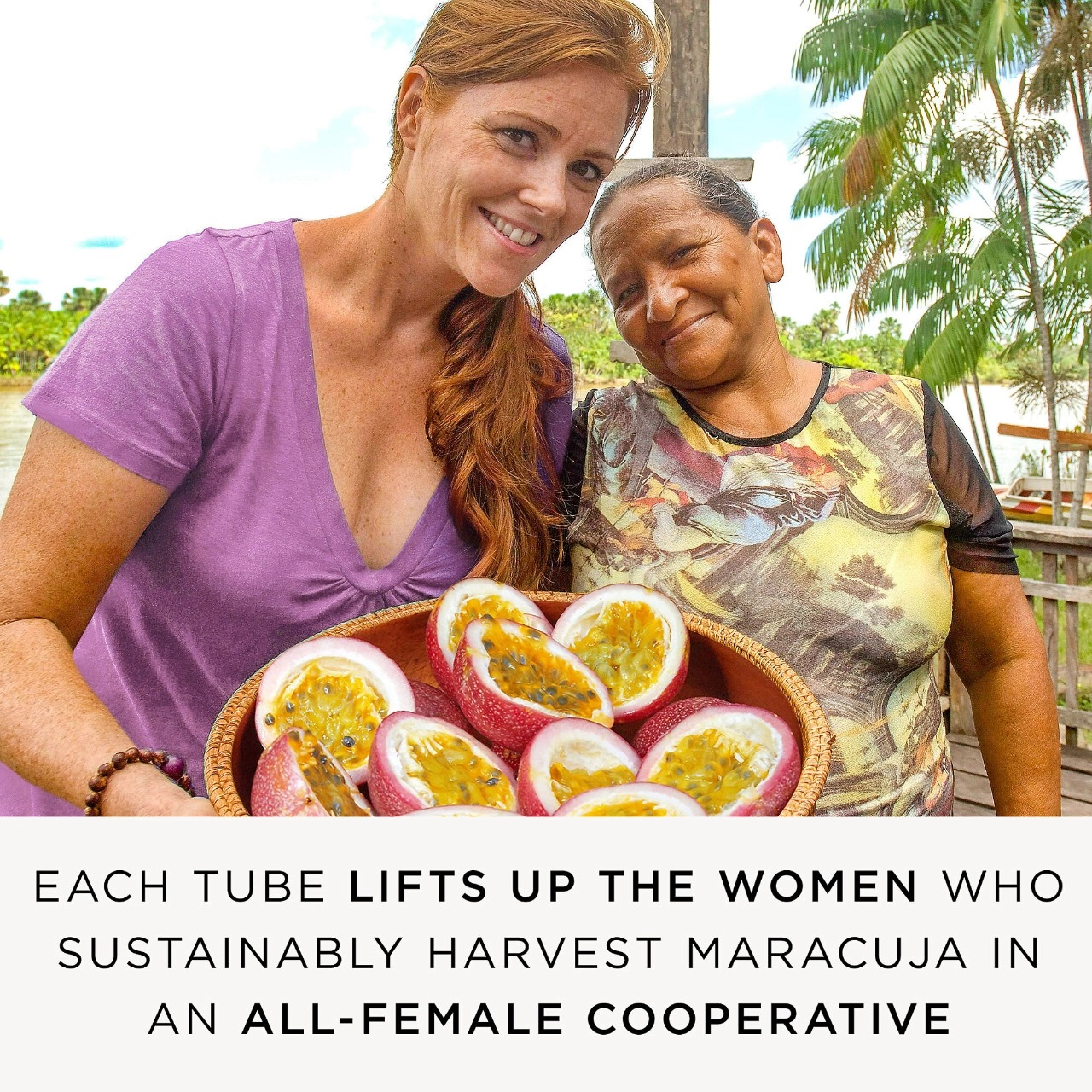 Tarte Maracuja Juicy Glow Skin Tint 28N Light Medium Neutral - Image 8