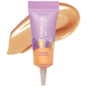 Tarte Maracuja Juicy Glow Skin Tint Color 35N Medium Neutral