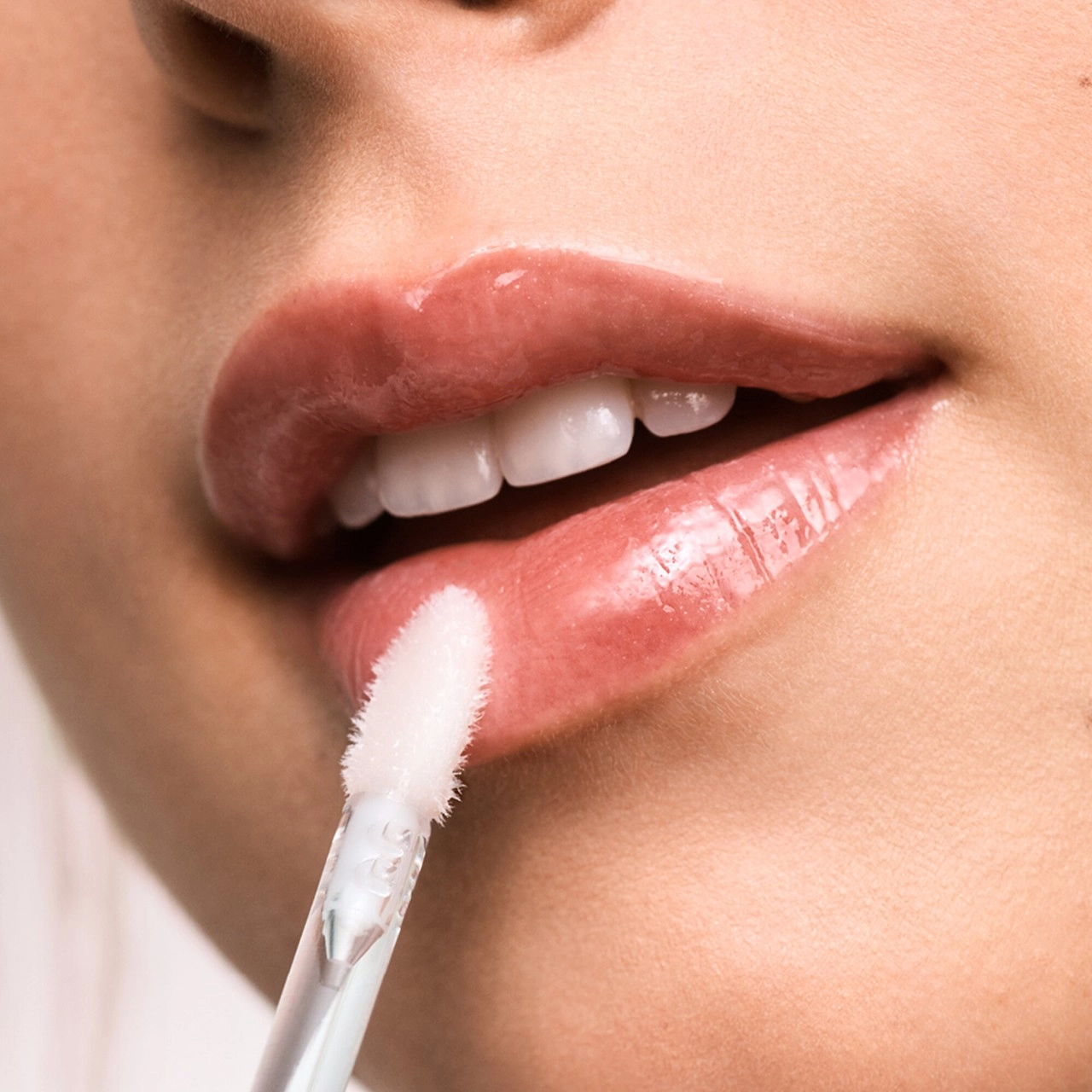 Bobbi Brown Extra Plump Hydrating Lip Serum - Color: Bare Pink - Image 5