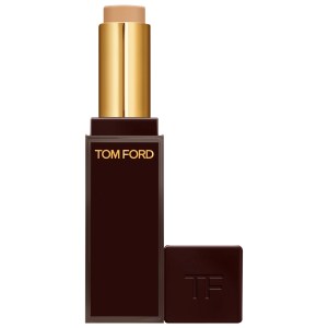TOM FORD Traceless Soft Matte Concealer 4W1 Sand - Medium-Tan Skin with Golden Undertones