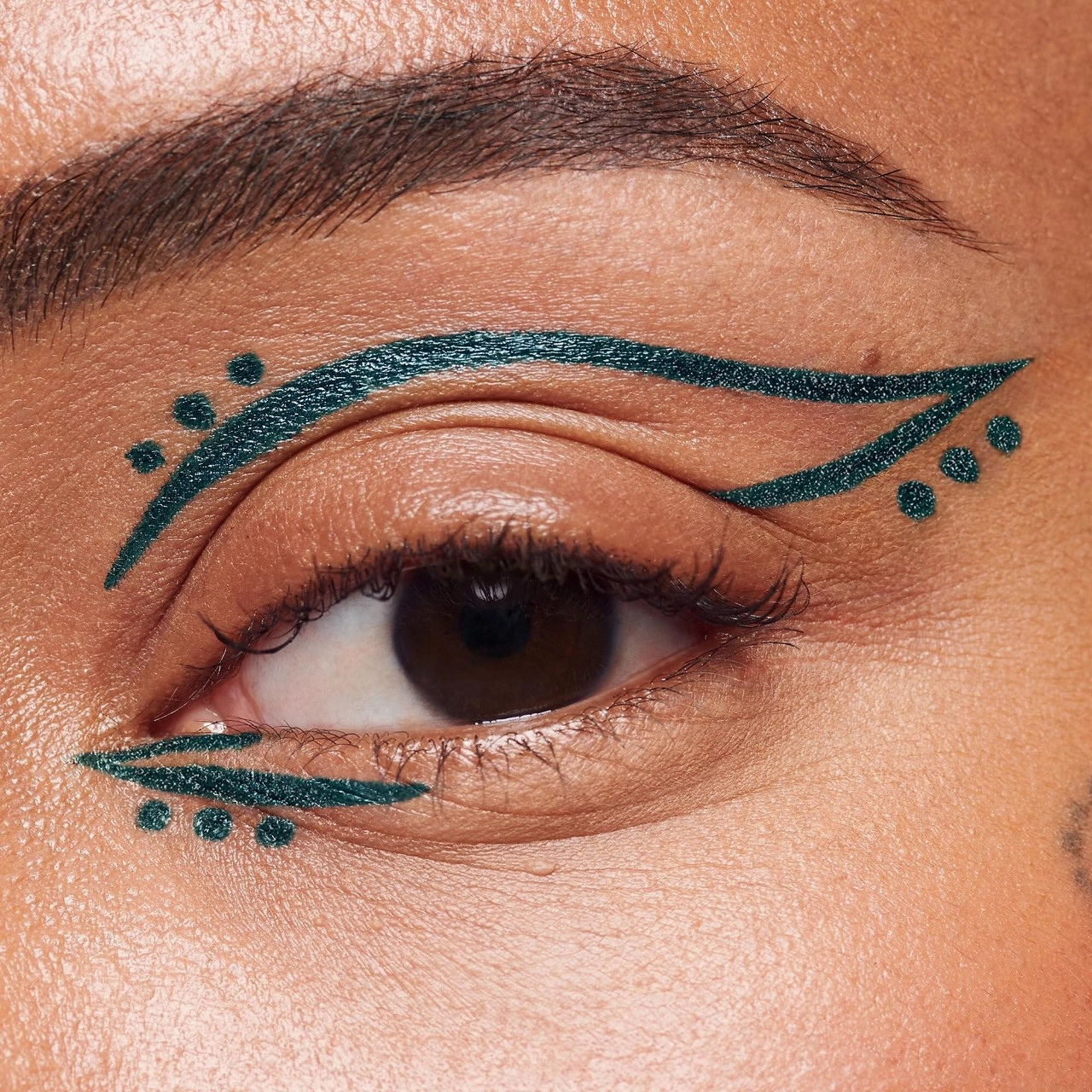 Urban Decay 24/7 Inks Easy Ergonomic Liquid Eyeliner Pen - Deep Teal Shimmer, Vegan - Image 7