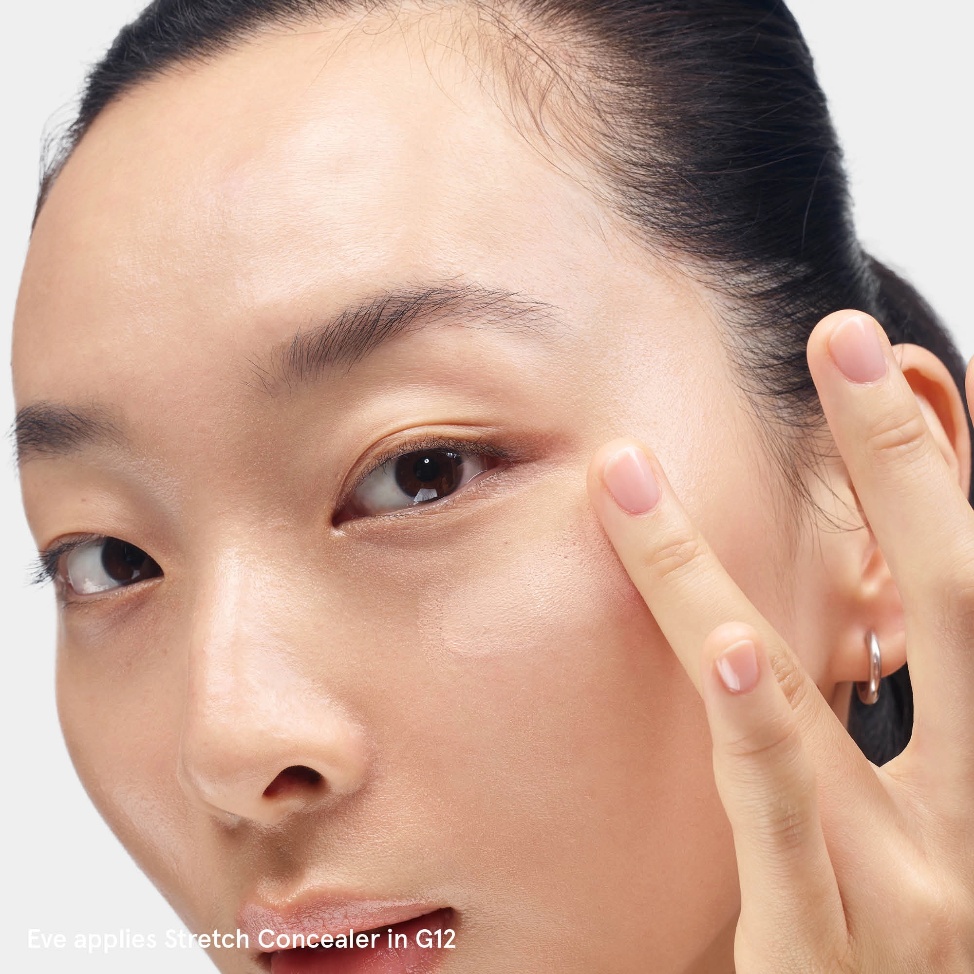 Glossier Stretch Concealer in G12 - Lightest, Dewy Buildable Coverage - Image 5