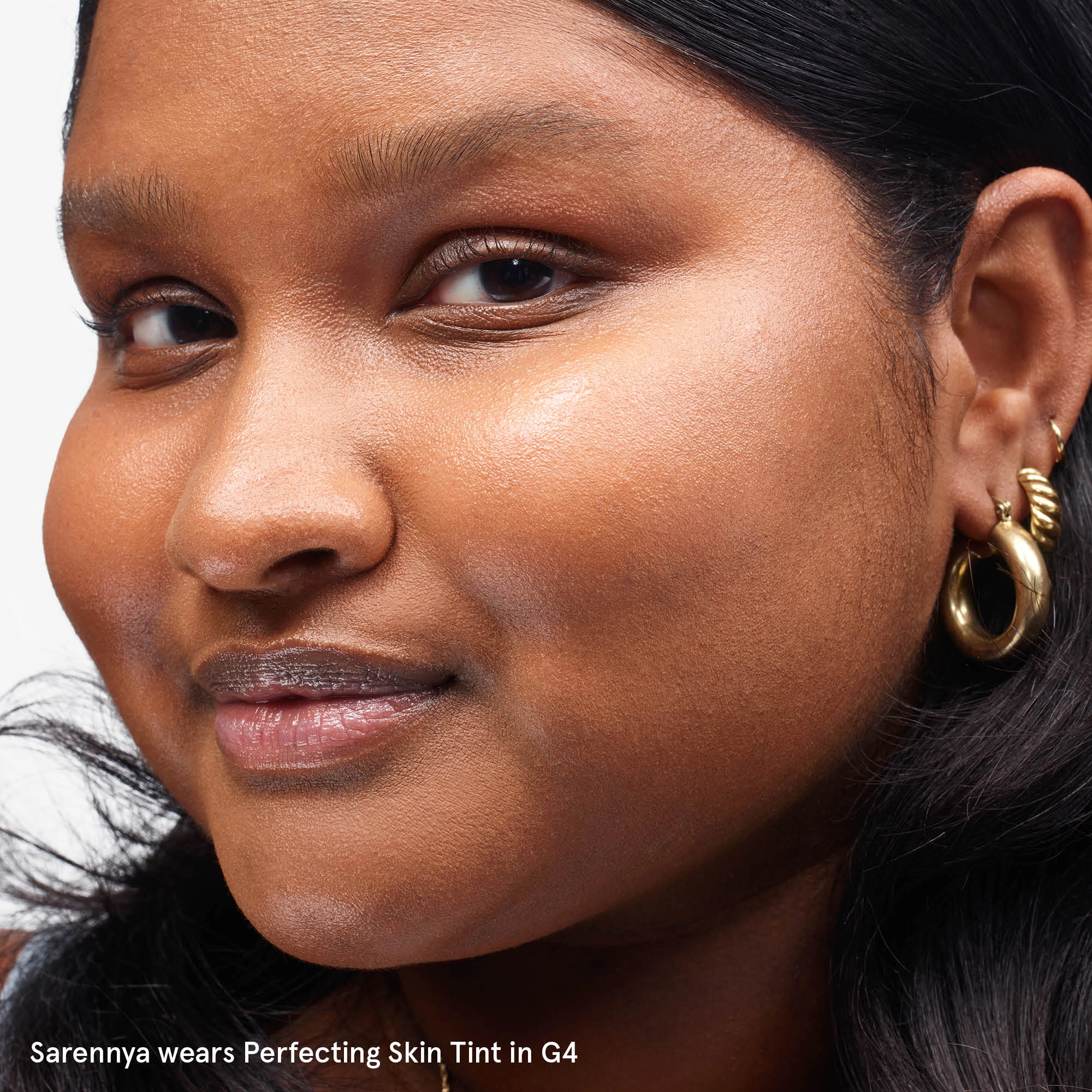 Glossier Perfecting Skin Tint G4 - Deep Cool - Image 6