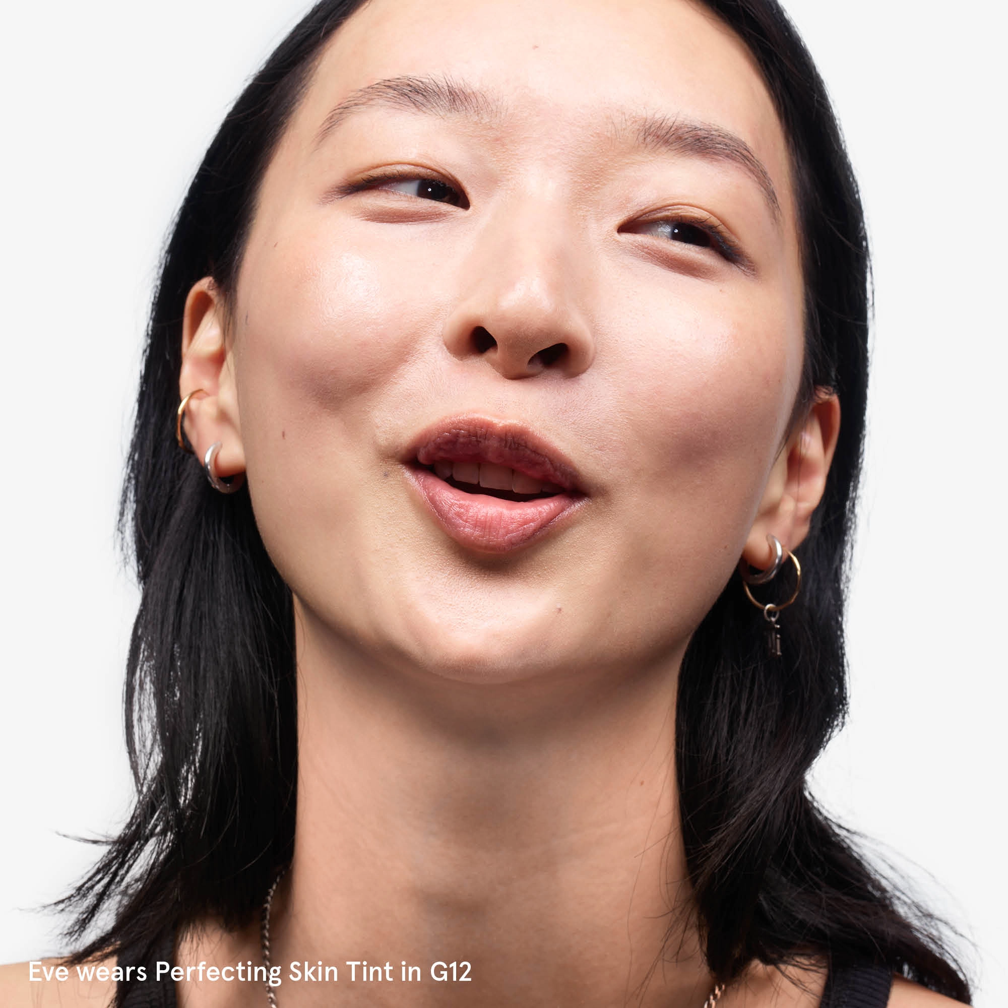 Glossier Perfecting Skin Tint G12 Lightest Dewy Sheer Coverage - Image 6
