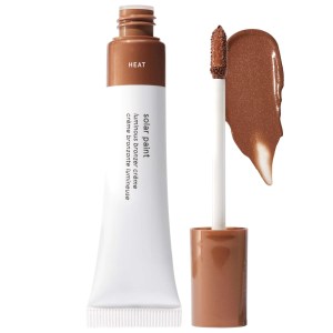Glossier Solar Paint Luminous Gel-Cream Bronzer in Heat - Rich, Brown Bronze with Gold Pearl for Tan-Deep Skin Tones