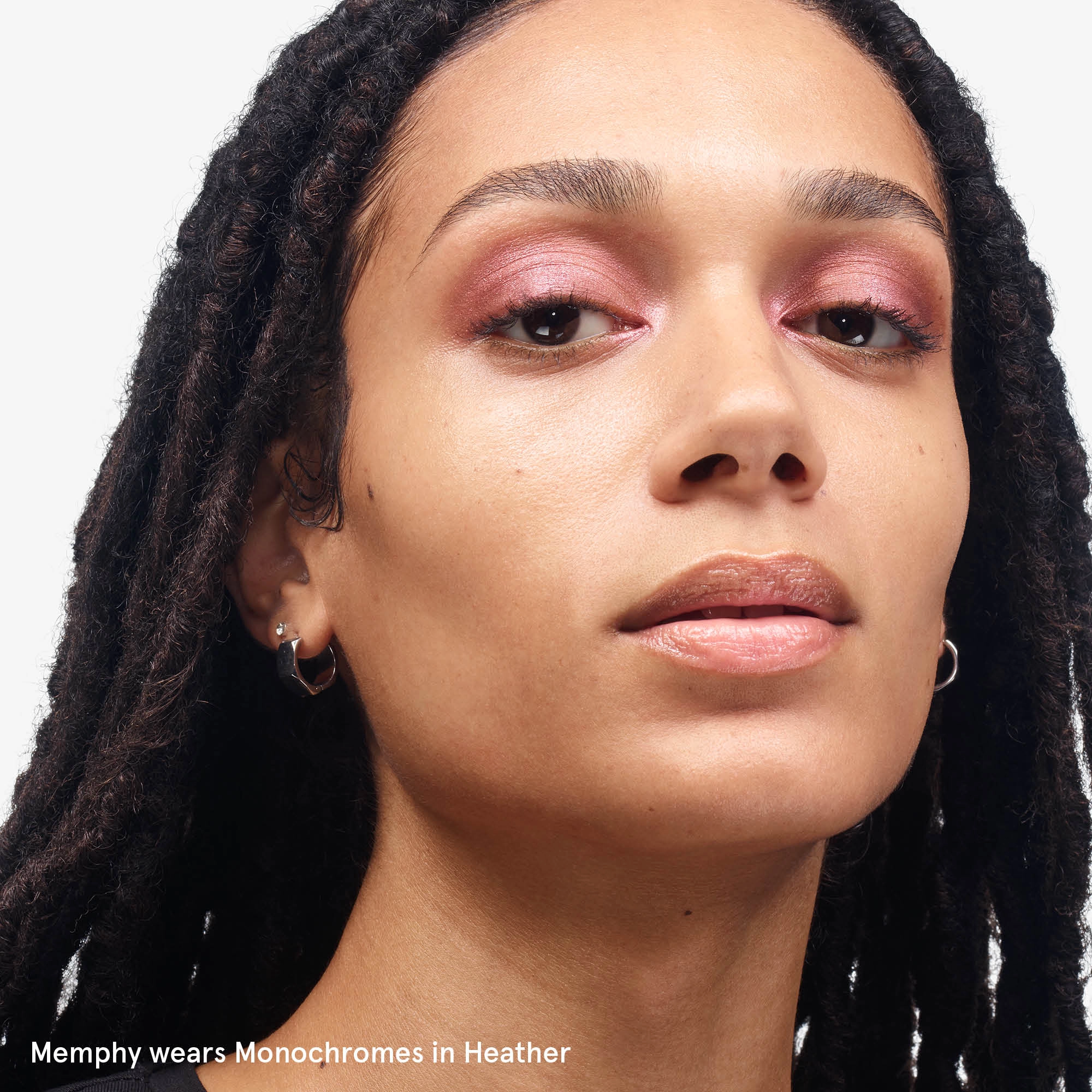 Glossier Monochromes Essential Eyeshadow Trio Palette Color: Heather - Image 2