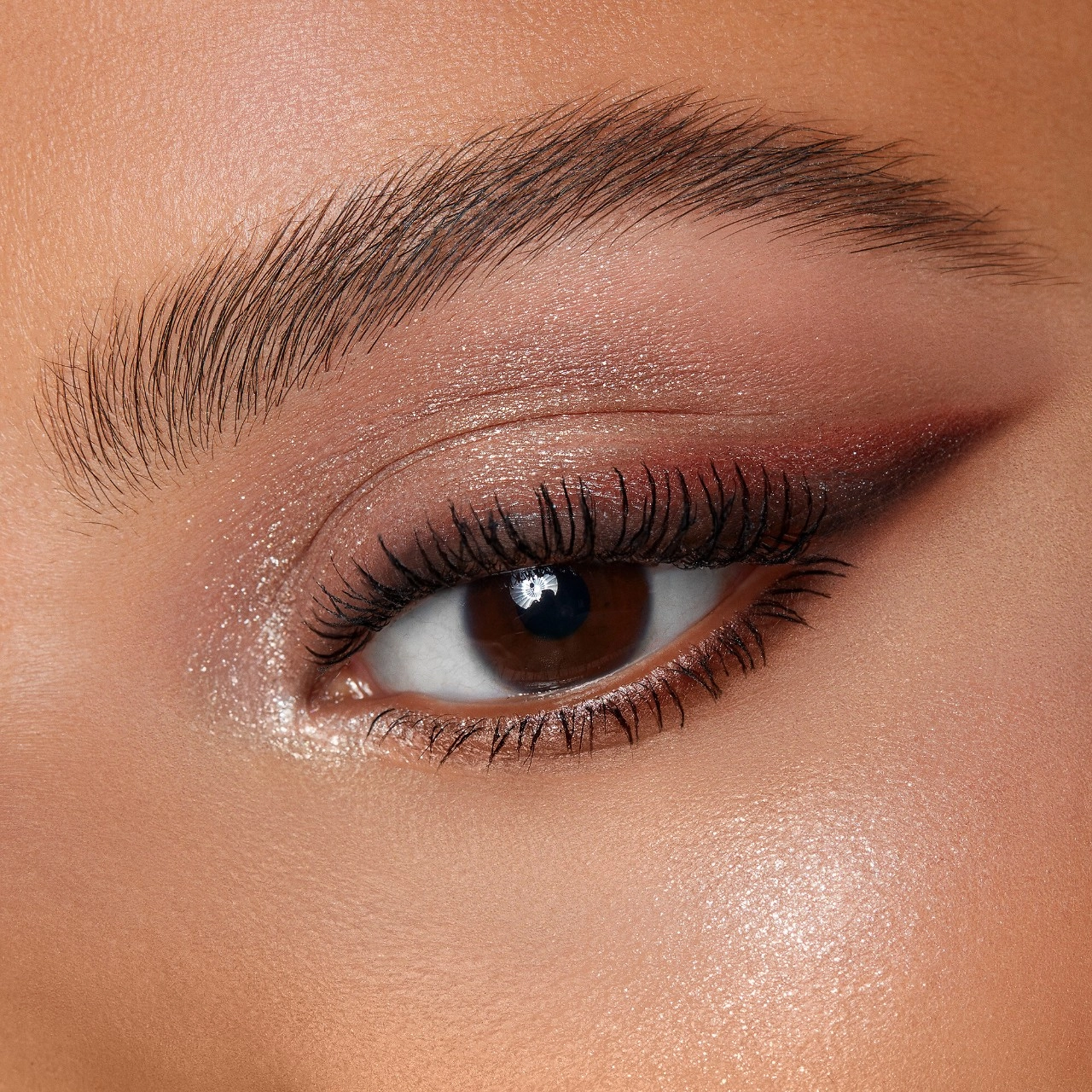 Morphe Power Multi-Effects Palette in Lunarious - Image 4