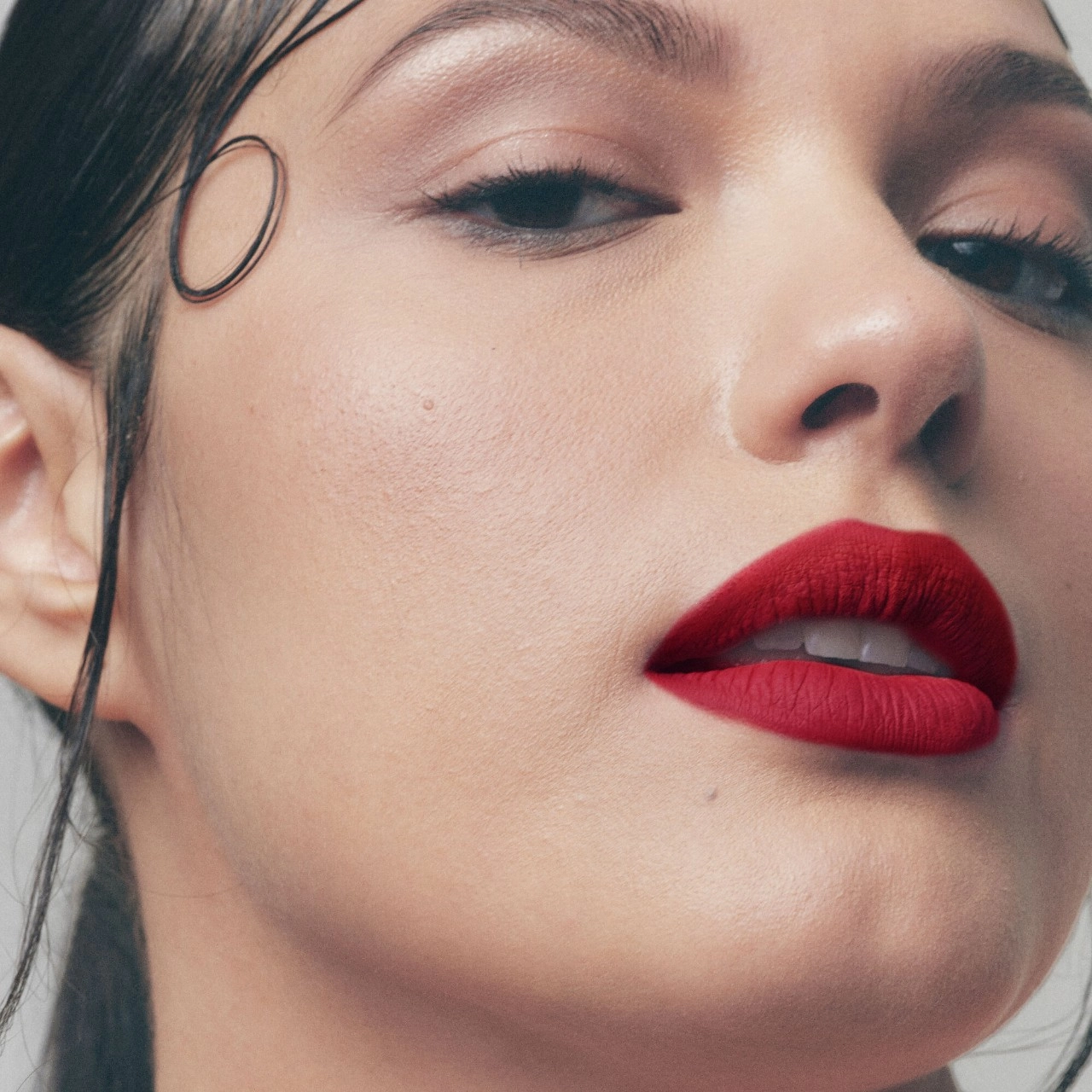 Fenty Beauty by Rihanna Fenty Icon Velvet Liquid Lipstick - The MVP Blue Red - Image 5