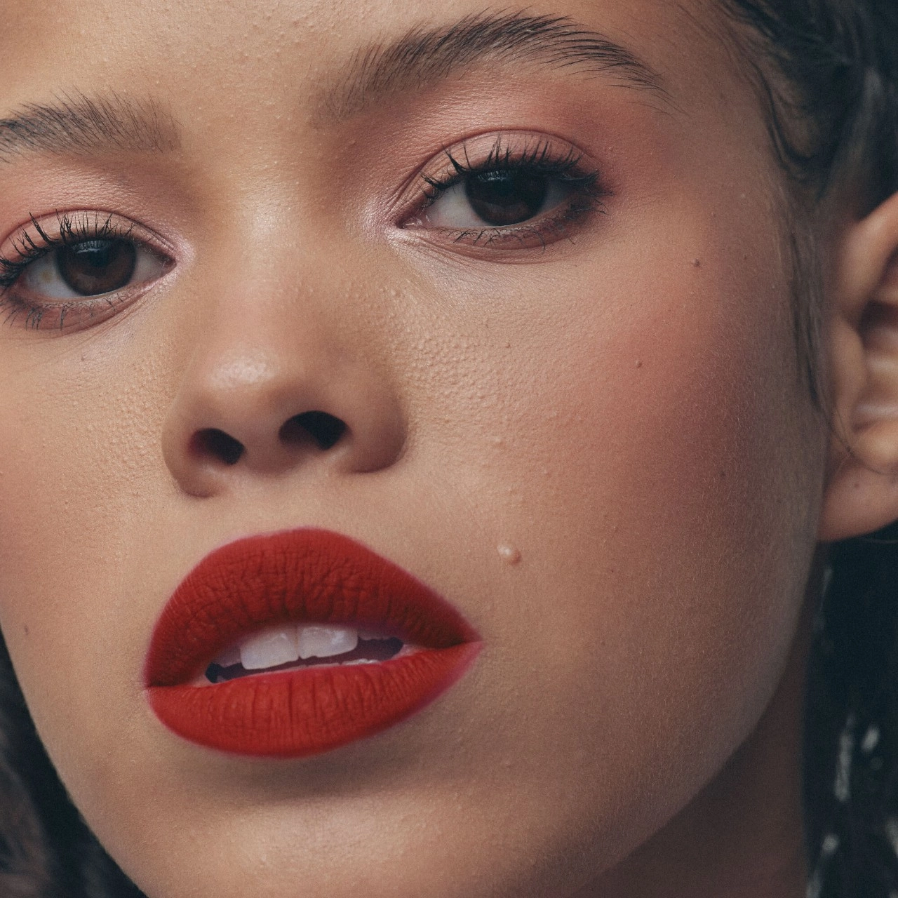 Fenty Beauty by Rihanna Fenty Icon Velvet Liquid Lipstick - H.B.I.C. Deep Garnet Red - Image 4
