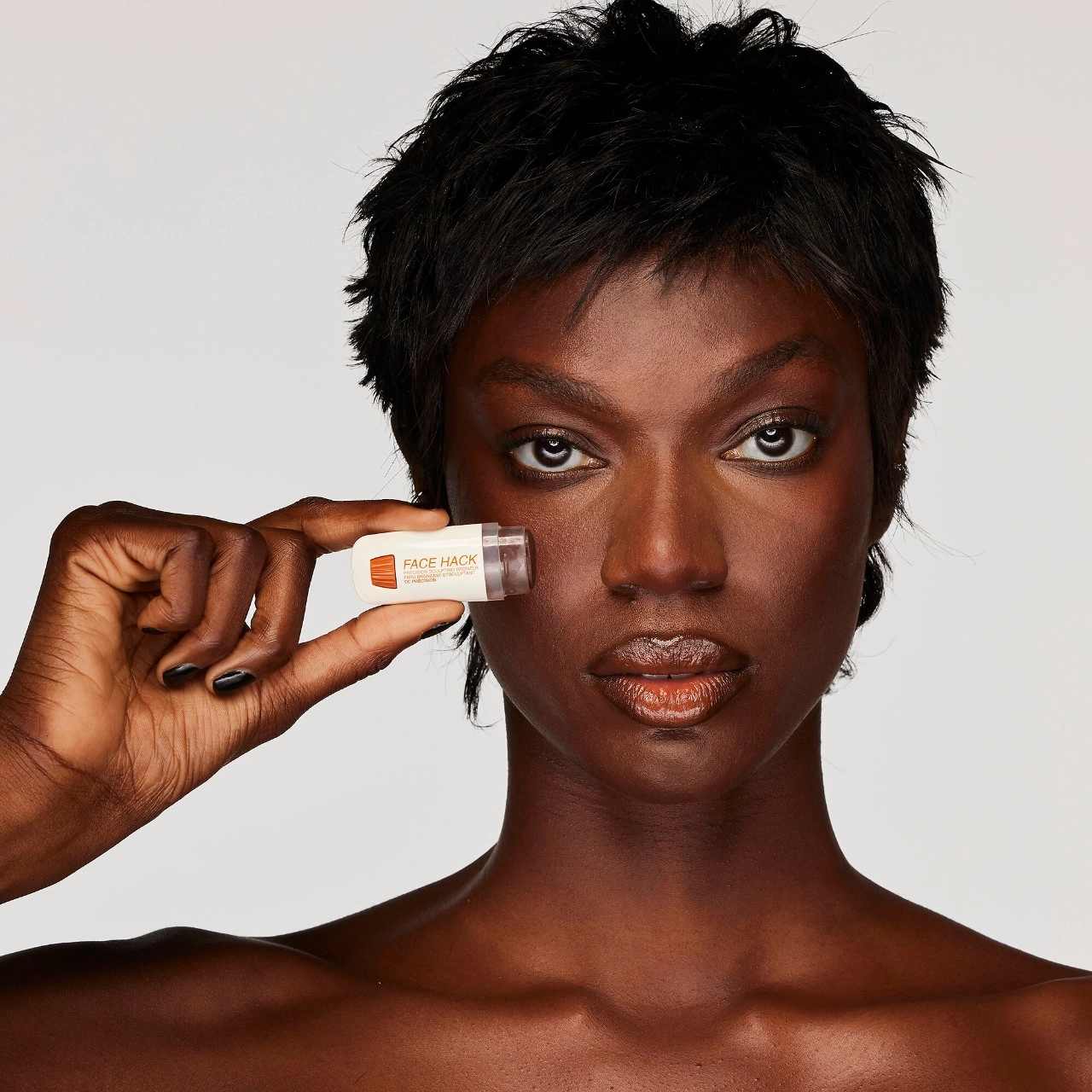 Freck Beauty FACE HACK Precision Sculpting Cream Contour Bronzer Stick - Deep Dark - Image 4