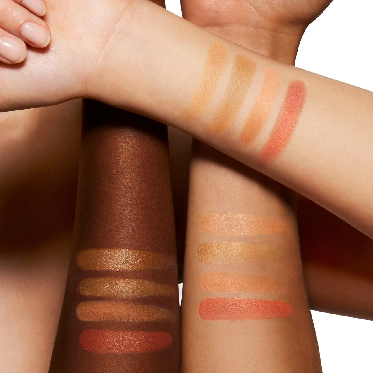 TOM FORD Eye Color Quad Eyeshadow Palette - Peach Dawn, Shimmer Finish - Image 3