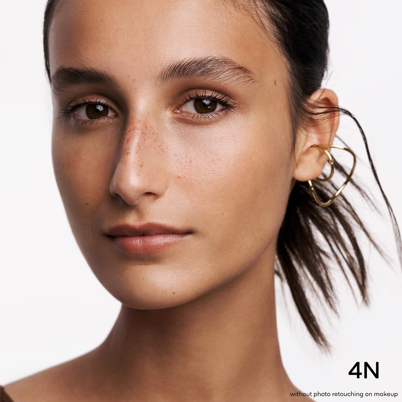 GUERLAIN Terracotta Le Teint Healthy Glow Foundation 4W - Medium with Golden Undertones - Image 4