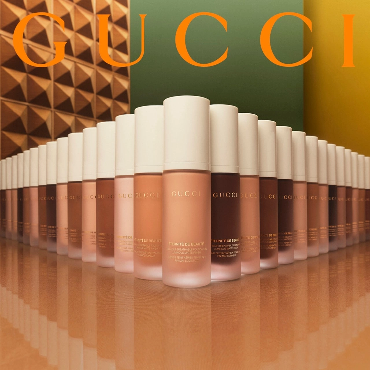 Gucci Éternité De Beauté 24 Hour Full Coverage Luminous Matte Finish Foundation Color: 210N - Image 9