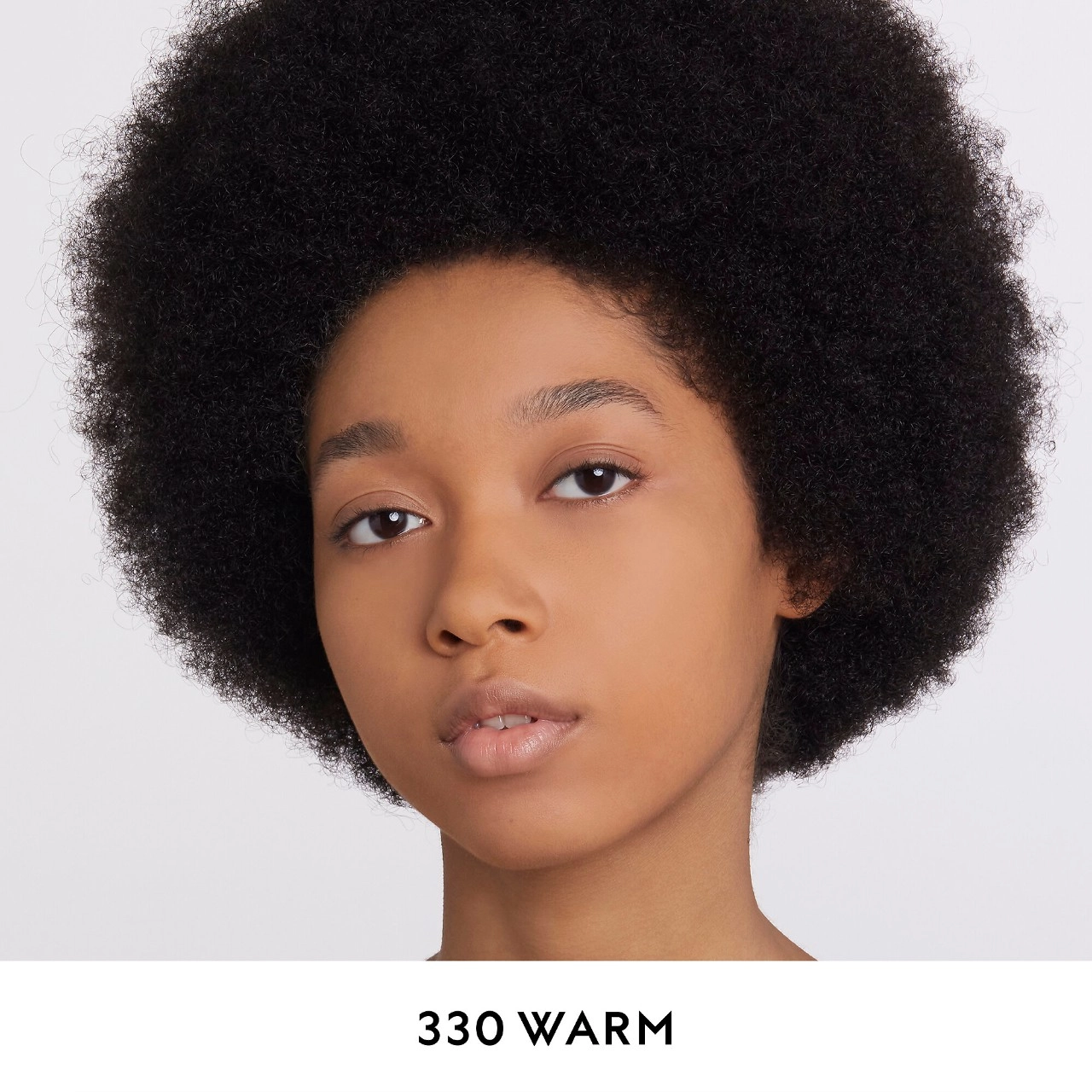 Gucci Éternité De Beauté 24 Hour Full Coverage Luminous Matte Finish Foundation Color 330W - Image 3