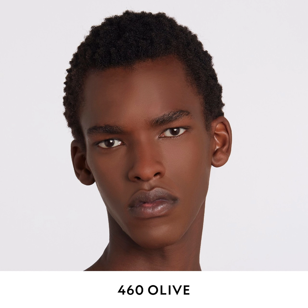 Gucci Éternité De Beauté 24 Hour Full Coverage Luminous Matte Finish Foundation Color: 460O - Image 3