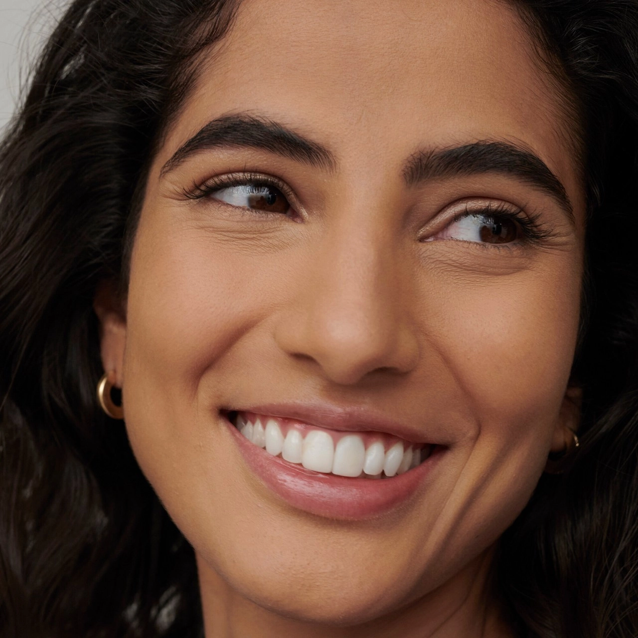 SEPHORA COLLECTION Best Skin Ever Matte Powder Foundation Color: 27.5Y Medium - Medium, Yellow Undertone - Image 2