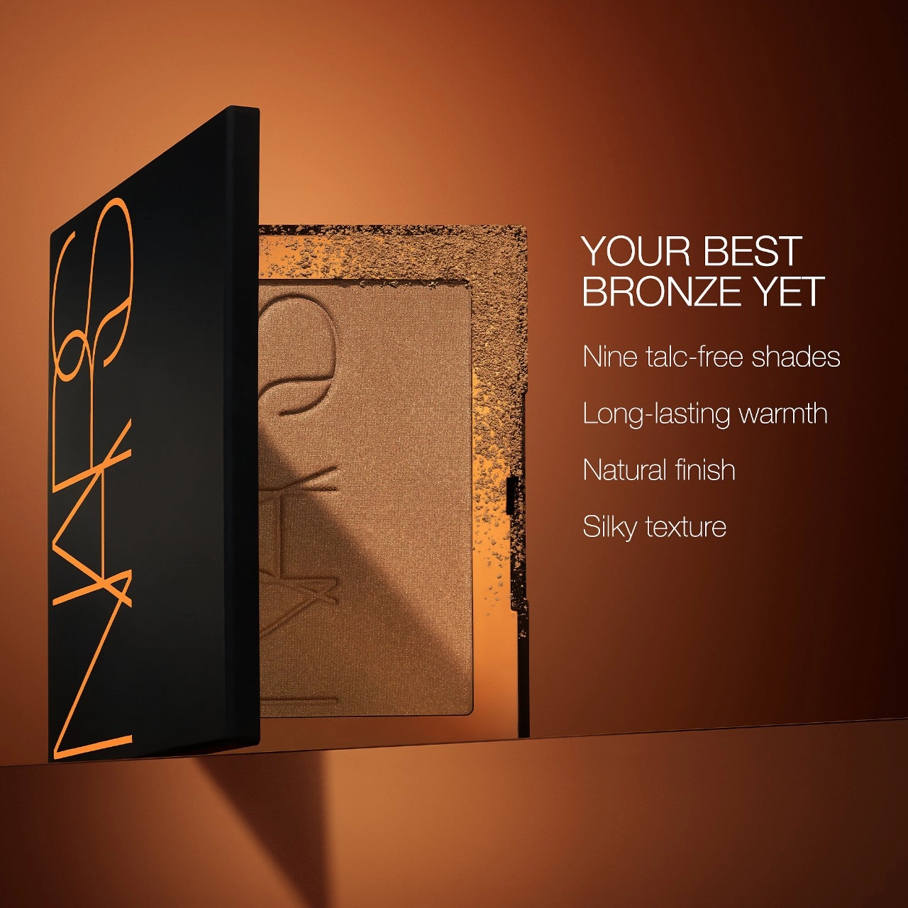 NARS Laguna Talc-Free Bronzer Powder - Color: Laguna 06 - Image 15