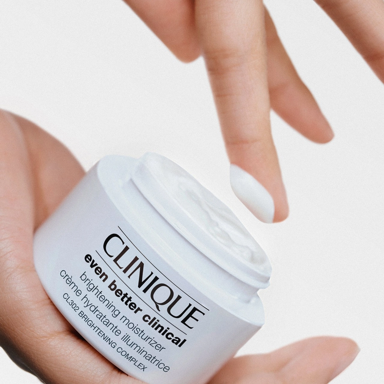 CLINIQUE Even Better Clinical™ Brightening Moisturizer 1.6 oz / 50 ml Hyaluronic Acid Fragrance Free Salicylic Acid Dark Spot Treatment - Image 7
