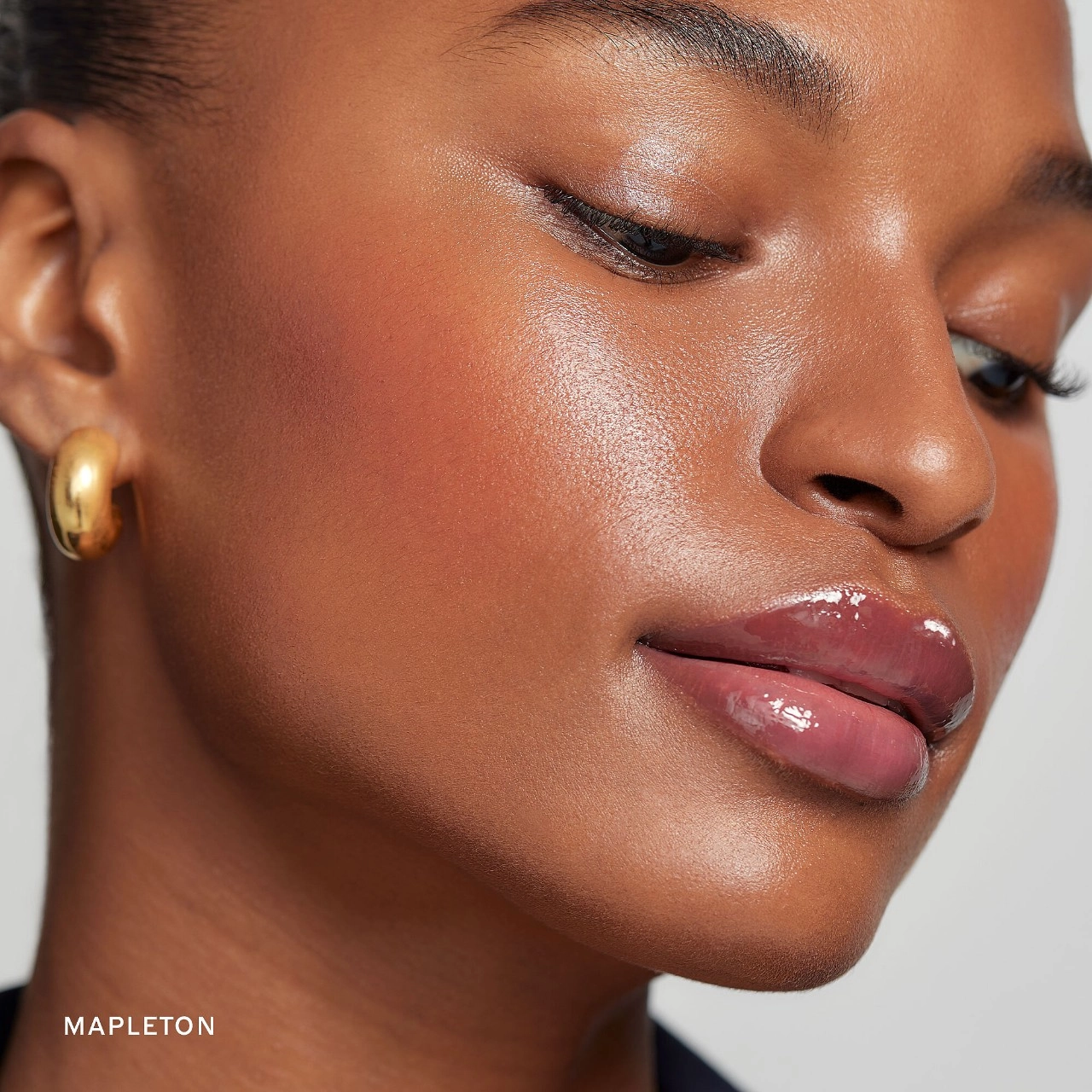 MERIT Shade Slick Gelée Sheer Tinted Lip Oil - Mapleton (Sheer Brown) Vegan - Image 3