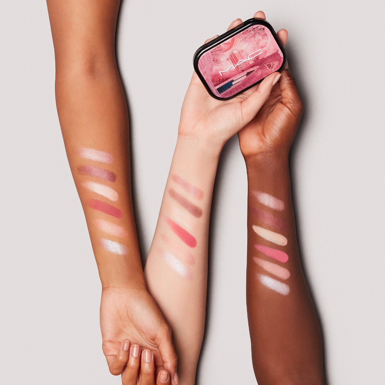MAC Connect in Colour Eye Shadow Palette x 6 - Rose Lens - Image 3