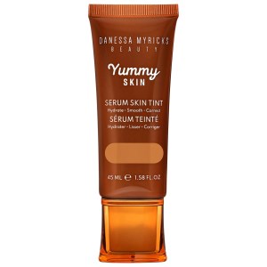 Danessa Myricks Beauty Yummy Skin Soothing Serum Skin Tint Foundation with Peptides + Ceramides Color 9 - Medium to Tan Skin with Neutral Olive Undertones
