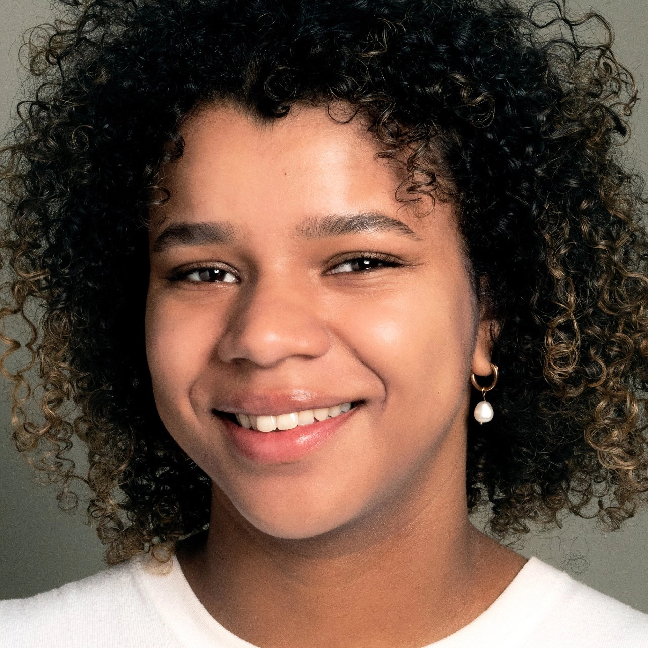 Lise Watier Sun Smart Universal UV Shield SPF 30 Cream Formula 2 oz / 60 mL - Image 8