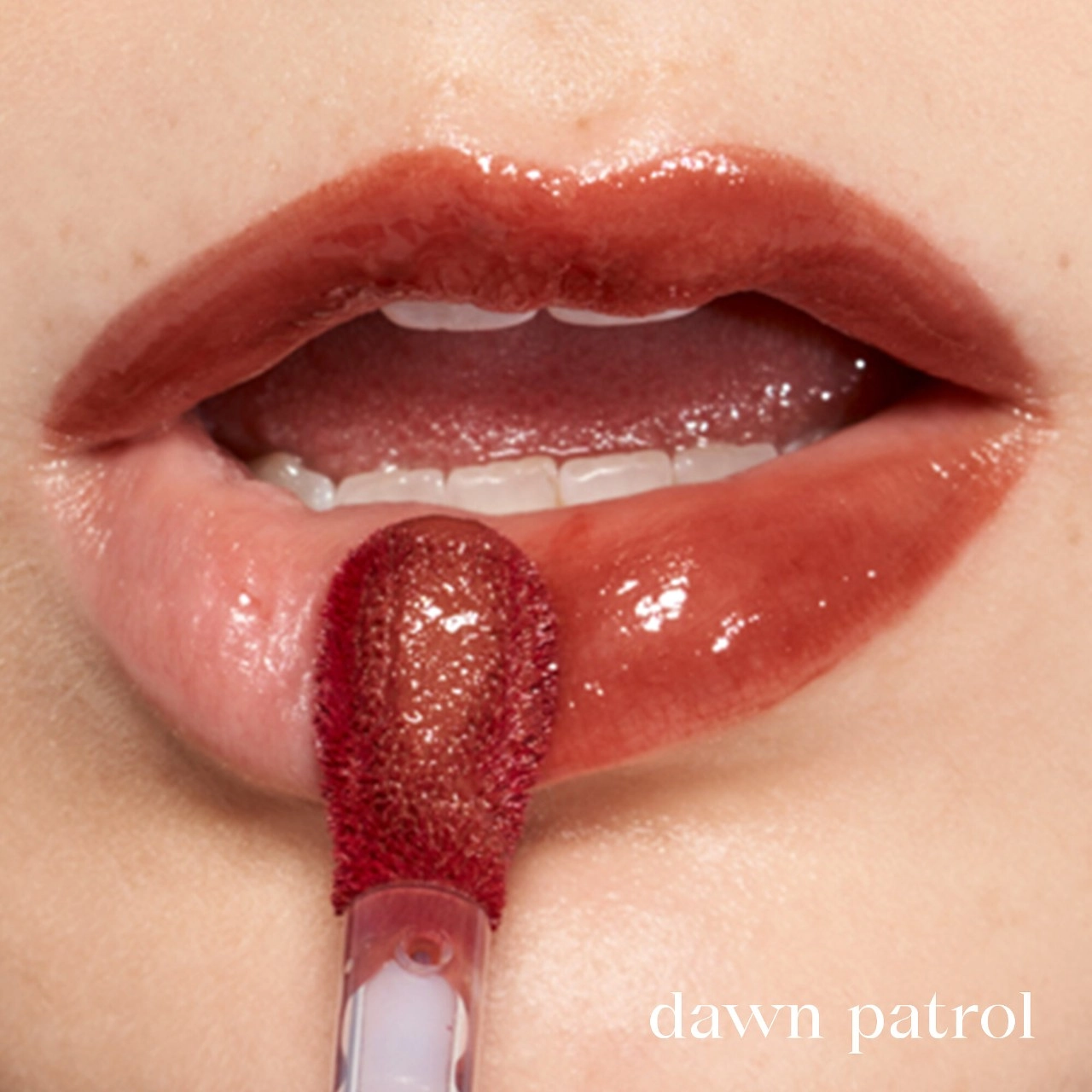 Caliray Socal Superbloom Lip + Cheek Tint in Dawn Patrol - Sheer Cashew Nude - Image 5