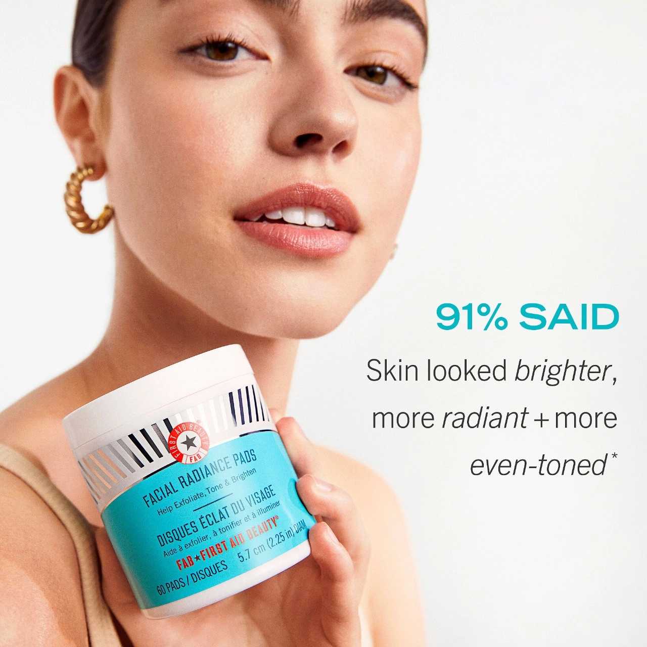 First Aid Beauty Facial Radiance Pads 28 ct - AHA/Glycolic Acid - Vegan - Image 17