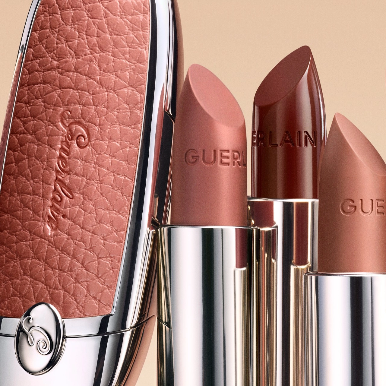GUERLAIN Rouge G Refillable Lipstick Color: 819 Cashew Brown - Medium Deep Cool Brown Stick Formula Refill Available - Image 9